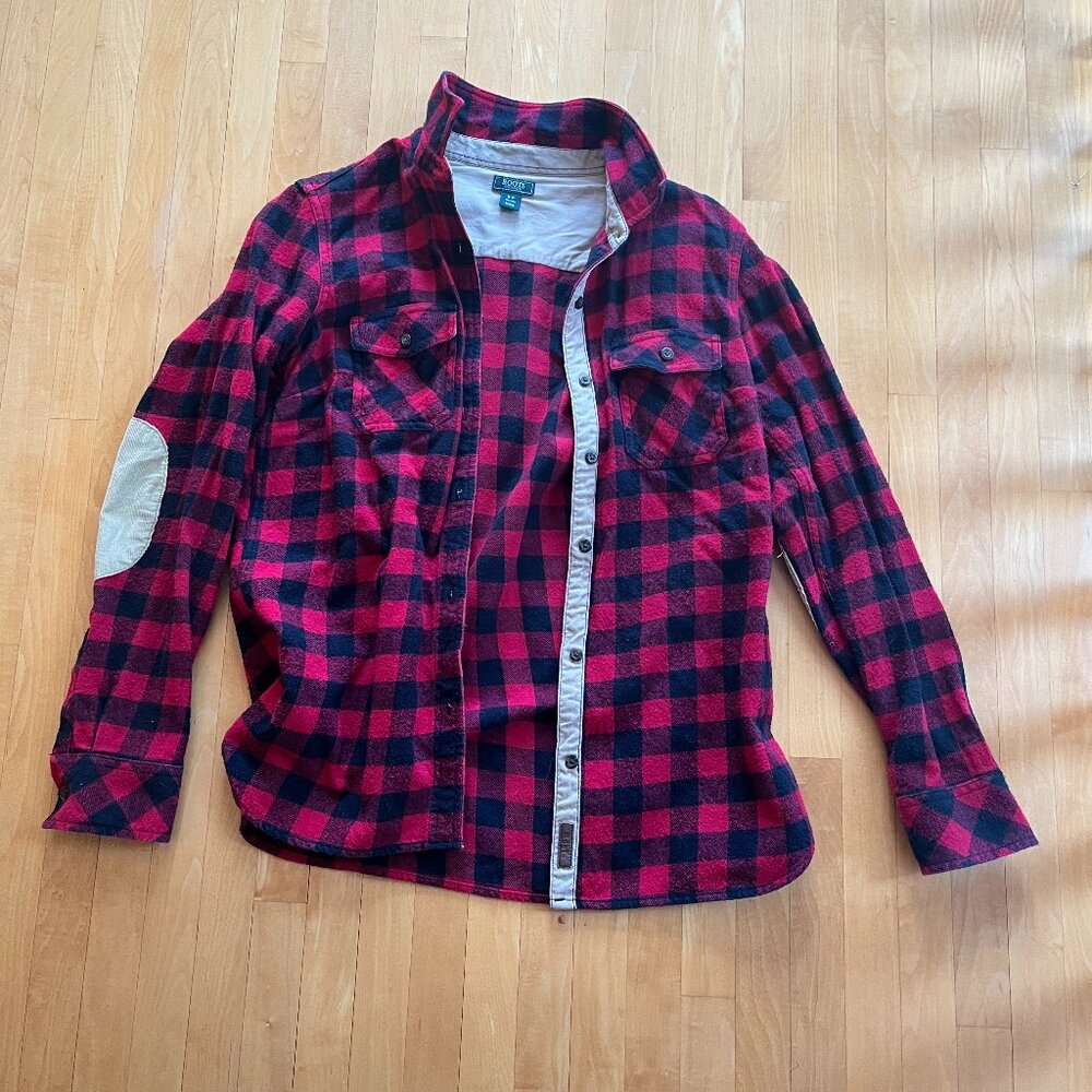 Roots Black/Red Plaid Flannel, Size Small